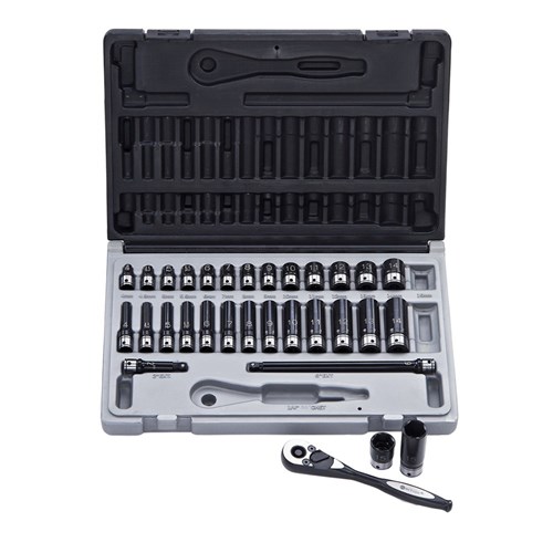 31 Piece 1/4 Drive 6-Point Metric, Standard & Deep Socket Set